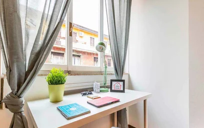 Chambre privée à Via delle Lame, 44, 40122 Bologna BO, Italy, image 5 de 15