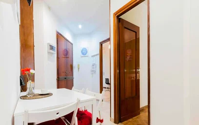 Chambre privée à Via delle Lame, 44, 40122 Bologna BO, Italy, image 10 de 15