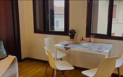 Entire apartment at Via Emanuele Filiberto di Savoia, 8, 35122 Padova PD, Italia, image 4 of 11