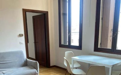 Entire apartment at Via Emanuele Filiberto di Savoia, 8, 35122 Padova PD, Italia, image 5 of 11