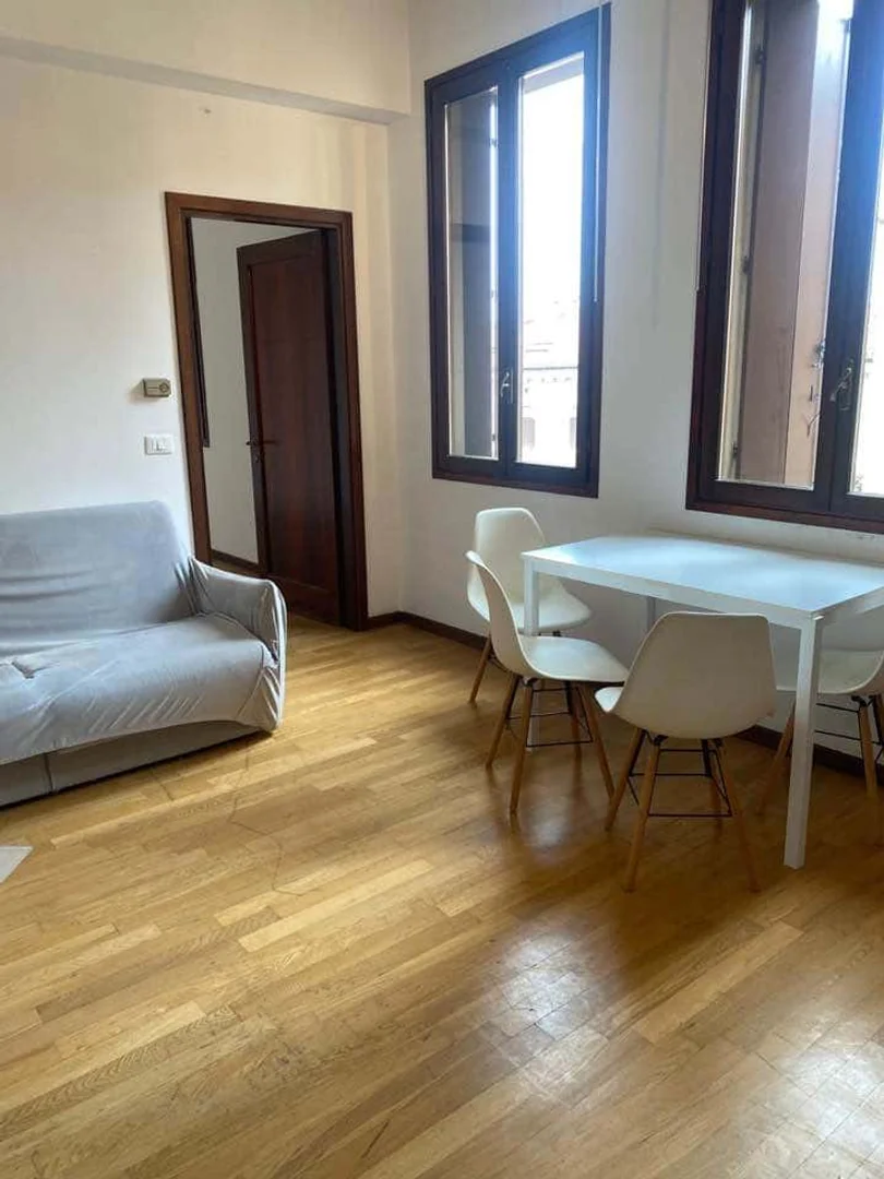 Via Emanuele Filiberto di Savoia, 8, 35122 Padova PD, Italia