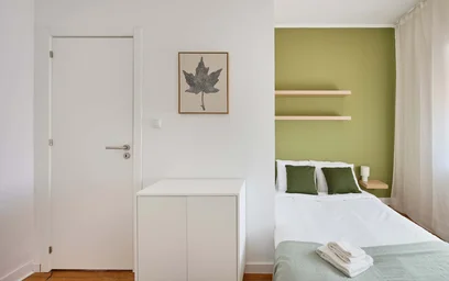 Habitación privada en R. dos Poiais de São Bento 46 5, 1200-343 Lisboa, Portogallo, imagen 4 de 31