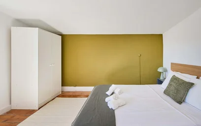 Habitación privada en R. dos Poiais de São Bento 46 5, 1200-343 Lisboa, Portogallo, imagen 3 de 28
