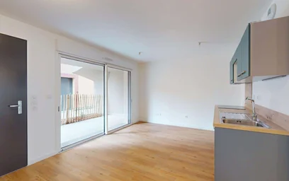 Accommodation in the centre of {area}