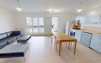 Private room at 1 All. de la Martinique, 44300 Nantes, France, image 13 of 17