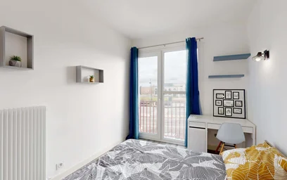 Habitación privada en 1 Bis Av. d'Ossau, 64000 Pau, France, imagen 2 de 19
