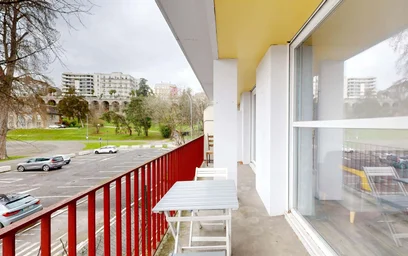 Habitación privada en 1 Bis Av. d'Ossau, 64000 Pau, France, imagen 10 de 19