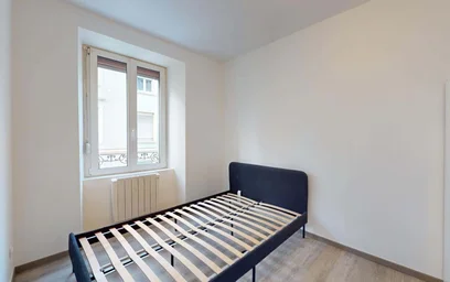 Gesamte Unterkunft in der 44 Rue du Cerf, 68200 Mulhouse, France, bild 11 von 19