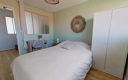 Chambre privée à 37 Rue de Pressensé, 76600 Le Havre, France, image 5 de 16
