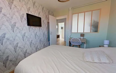 Chambre privée à 37 Rue de Pressensé, 76600 Le Havre, France, image 6 de 16