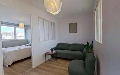 Chambre privée à 41 Rue de Pressensé, 76600 Le Havre, France, image 5 de 13