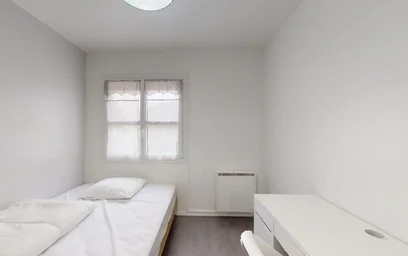 Chambre privée à 6 All. de la Futaie, 93160 Noisy-le-Grand, France, image 2 de 22