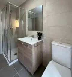 Chambre privée à C. Cantarranas, 13, 3ob, 40005 Segovia, Spain, image 8 de 9
