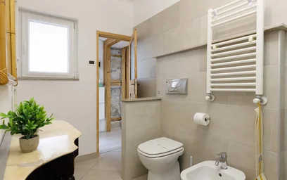 Apartamento inteiro em Via S. Maurizio, 3, 34129 Trieste TS, Italy, imagem 29 de 39