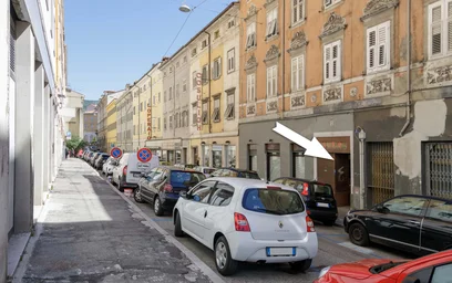 Apartamento inteiro em Via S. Maurizio, 3, 34129 Trieste TS, Italy, imagem 35 de 39