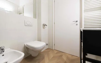 Dairenin tamamı konumu Vicolo Duomo, 22100 Como CO, Italy, 7 20 görüntüsü