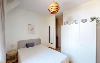 Private room at Rue du Cadran Saint-Pierre, 51100 Reims, France, image 5 of 16