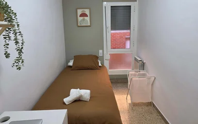 Quarto privado em Carrer d'Aristòtil, 6, 08206 Sabadell, Barcelona, Spagna, imagem 1 de 19