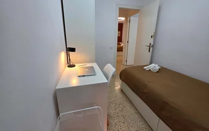 Quarto privado em Carrer d'Aristòtil, 6, 08206 Sabadell, Barcelona, Spagna, imagem 6 de 19
