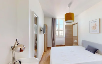 Private room at Rue du Cadran Saint-Pierre, 51100 Reims, France, image 4 of 16