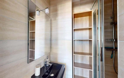Private room at Rue du Cadran Saint-Pierre, 51100 Reims, France, image 6 of 16