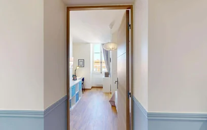 Private room at Rue du Cadran Saint-Pierre, 51100 Reims, France, image 2 of 17