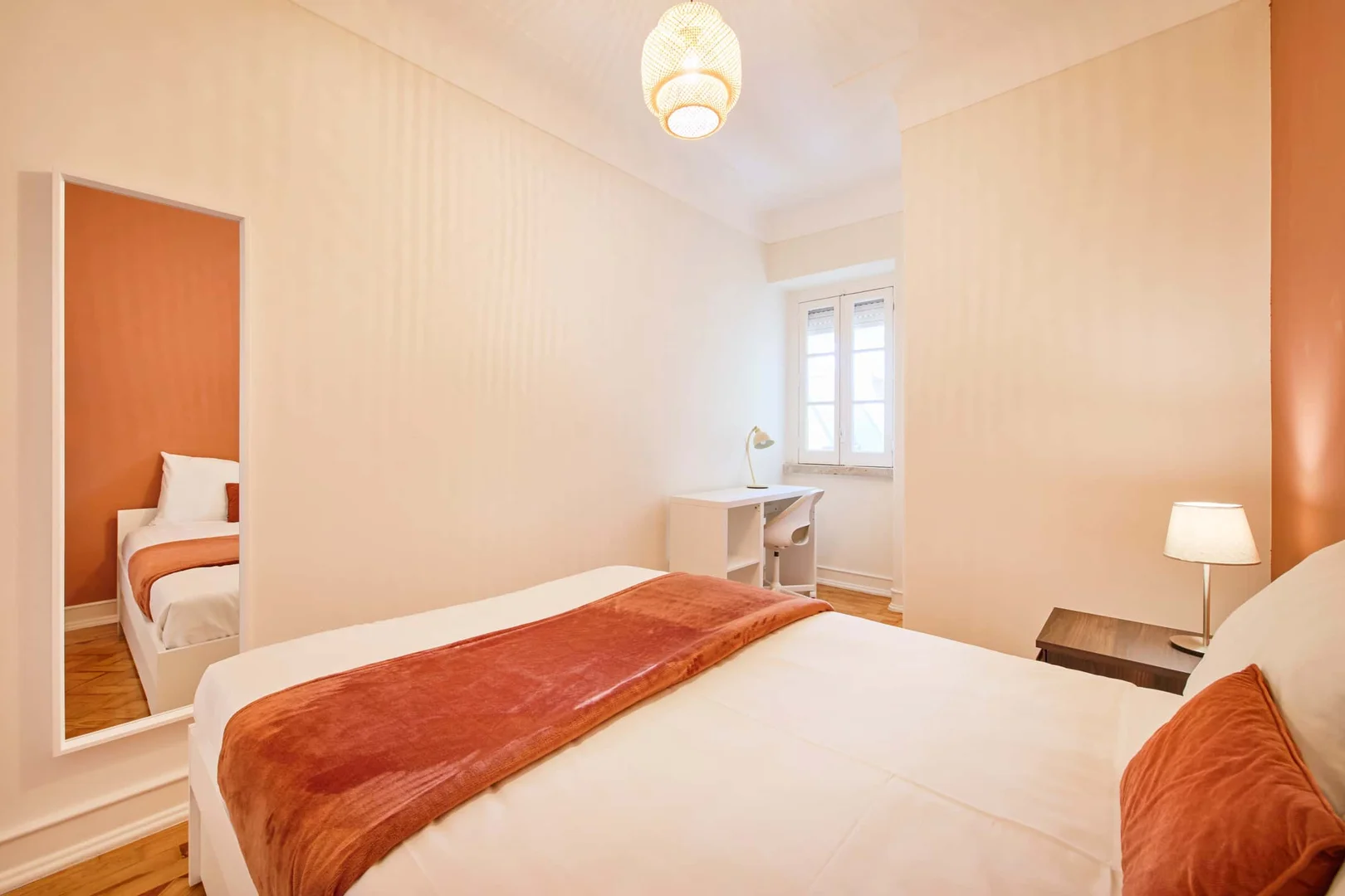 Chambre à louer dans un appartement d'étudiant à , entièrement meublée
