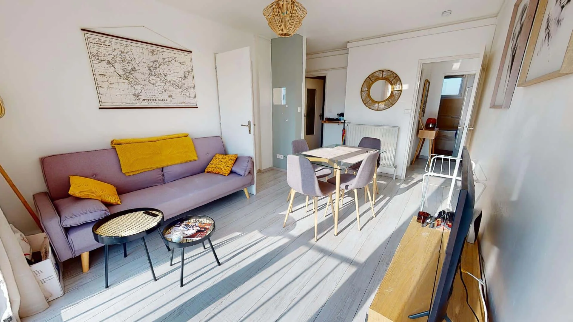 Quarto amigo do estudante em com comodidades modernas
