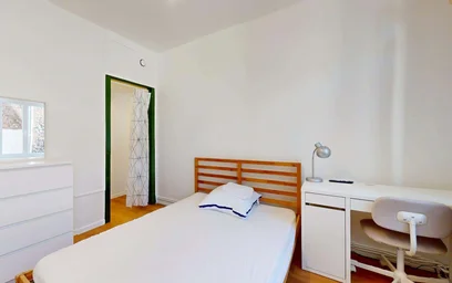 Quarto privado em 6 Rue Motte, 59200 Tourcoing, France, imagem 3 de 18