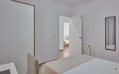Habitación privada en Av. del Primat Reig, 147, 4 7, Benimaclet, 46020 València, Valencia, Spain, imagen 3 de 27