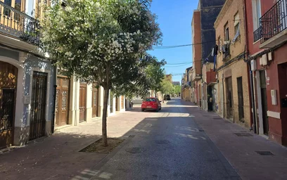Dairenin tamamı konumu C/ dels Àngels, Poblats Marítims, 46011 València, Valencia, Spain, 29 31 görüntüsü