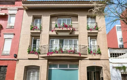 Dairenin tamamı konumu C/ dels Àngels, Poblats Marítims, 46011 València, Valencia, Spain, 24 33 görüntüsü