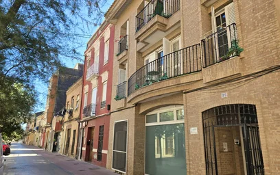 Dairenin tamamı konumu C/ dels Àngels, Poblats Marítims, 46011 València, Valencia, Spain, 28 33 görüntüsü