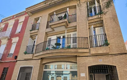 Dairenin tamamı konumu C/ dels Àngels, Poblats Marítims, 46011 València, Valencia, Spain, 29 33 görüntüsü