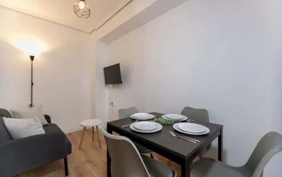 Özel oda konumu Carrer de la Vila de Muro, 2, piso 7, puerta 13, Benimaclet, 46020 València, Valencia, Spain, 6 20 görüntüsü