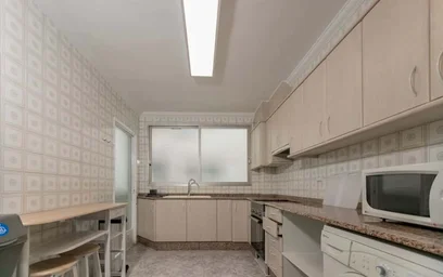 Özel oda konumu C/ de Callosa d'En Sarrià, 13, piso 3, puerta 6, Jesús, 46007 València, Valencia, Spain, 12 21 görüntüsü