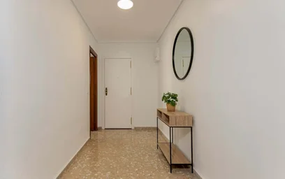 Özel oda konumu C/ de Callosa d'En Sarrià, 13, piso 3, puerta 6, Jesús, 46007 València, Valencia, Spain, 5 21 görüntüsü