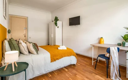 Stanza privata in Carrer d'Hercegovina, 14, Sarrià-Sant Gervasi, 08006 Barcelona, Spagna, immagine 2 di 21