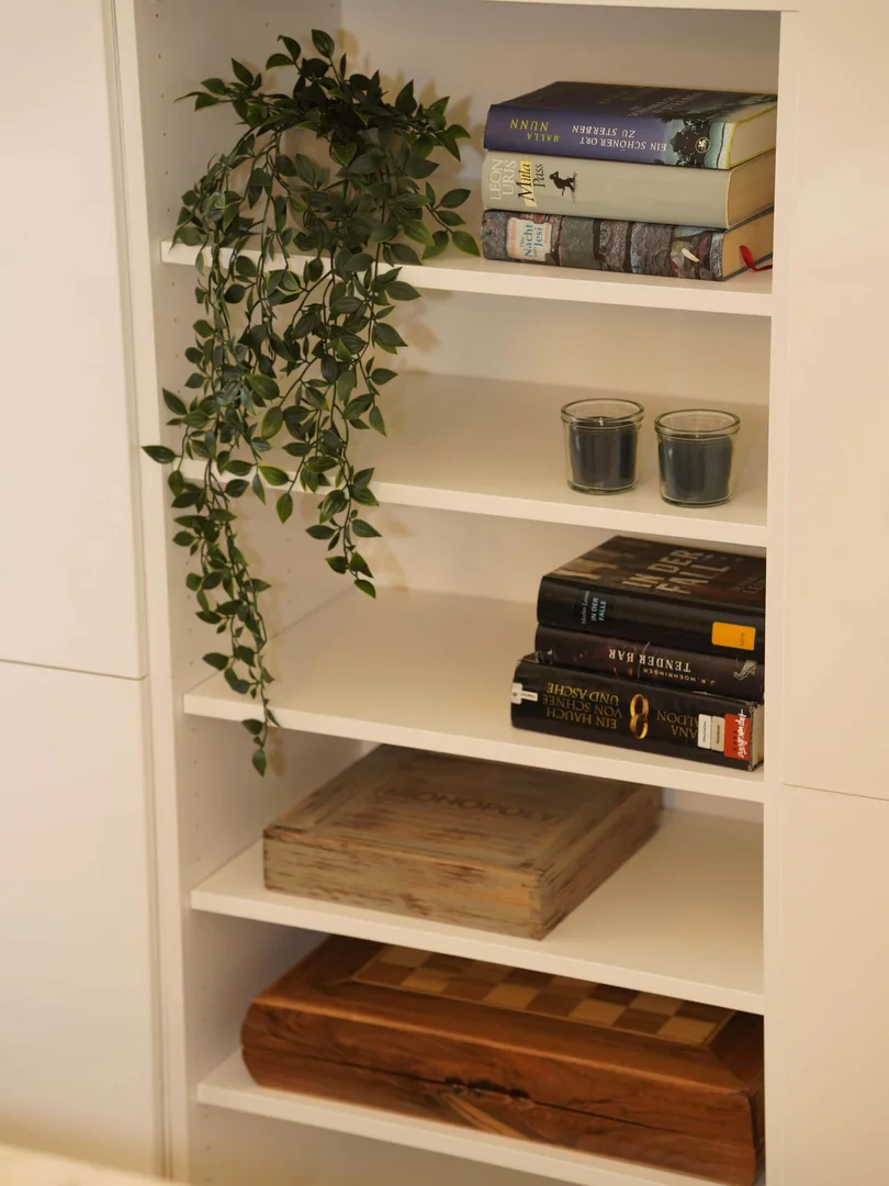 'de modern olanaklara sahip öğrenci dostu oda