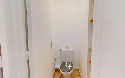 Chambre privée à 8 Rue la Pérouse, 76600 Le Havre, France, image 18 de 19