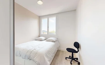 Private room at 56 Av. de Montrapon, 25000 Besançon, France, image 3 of 24