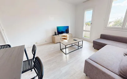 Private room at 56 Av. de Montrapon, 25000 Besançon, France, image 7 of 24