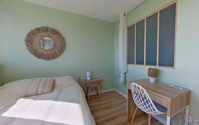 Chambre privée à 37 Rue de Pressensé, 76600 Le Havre, France, image 5 de 15