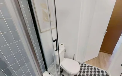 Quarto privado em 24 Pl. des Vosges, 54000 Nancy, France, imagem 12 de 19