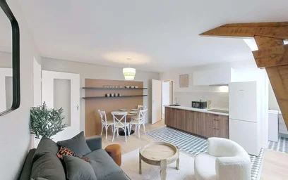 Quarto privado em 24 Pl. des Vosges, 54000 Nancy, France, imagem 15 de 19