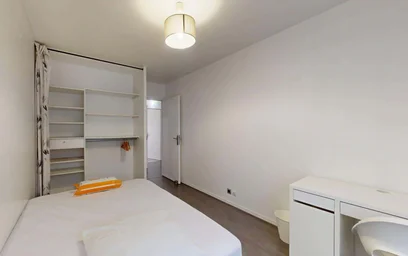 Chambre privée à 6 All. de la Futaie, 93160 Noisy-le-Grand, France, image 4 de 22