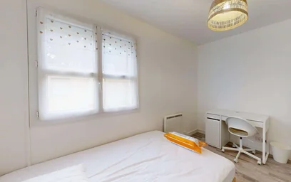 Chambre privée à 6 All. de la Futaie, 93160 Noisy-le-Grand, France, image 3 de 22