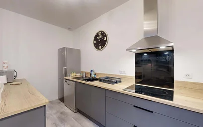 Privatzimmer in der 7 Rue Emile Guichenné, 64000 Pau, France, bild 8 von 20