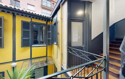 Privatzimmer in der 7 Rue Emile Guichenné, 64000 Pau, France, bild 10 von 20