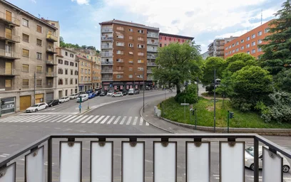Apartamento inteiro em Piazza del Sansovino, 1, 34131 Trieste TS, Italy, imagem 25 de 27